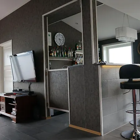 Arctic Panorama Lodge Uloybukta