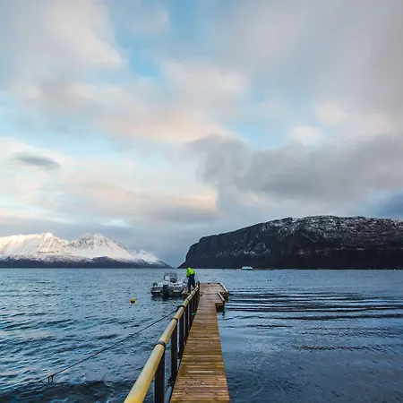 Arctic Panorama Lodge Uloybukta