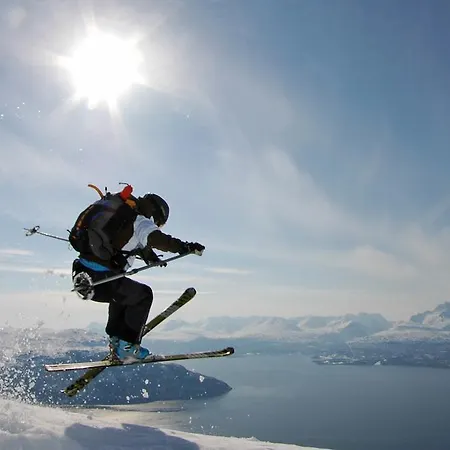 Arctic Panorama Uløybukta