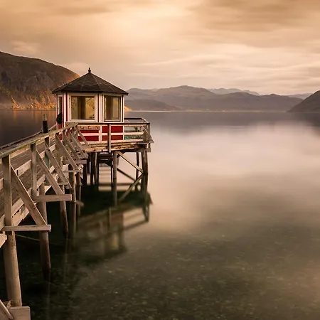Arctic Panorama Orman Evi Uløybukta