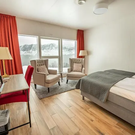 Arctic Panorama Lodge